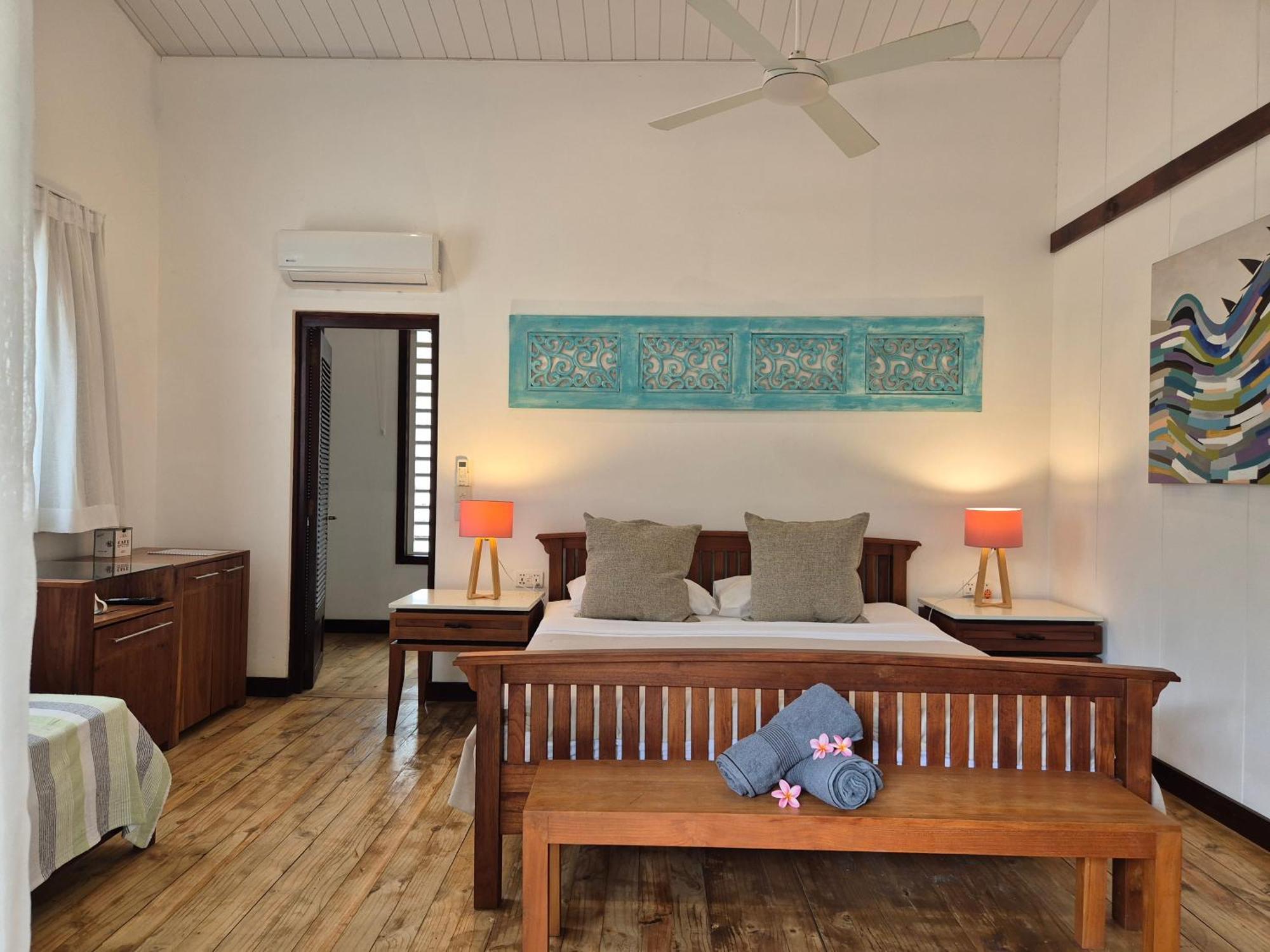 Shanti Ghar Guest House Tamarin Exterior photo