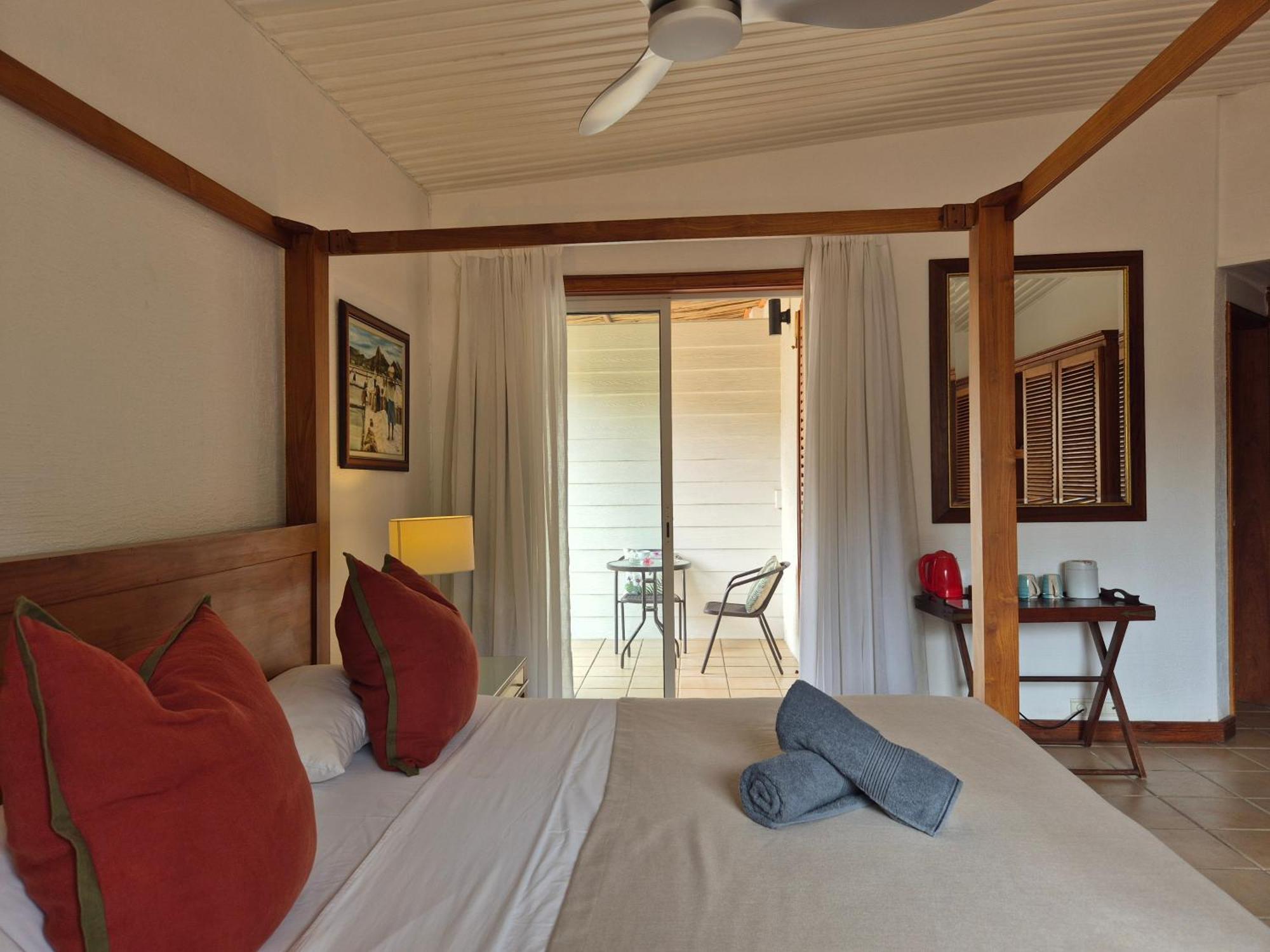 Shanti Ghar Guest House Tamarin Exterior photo