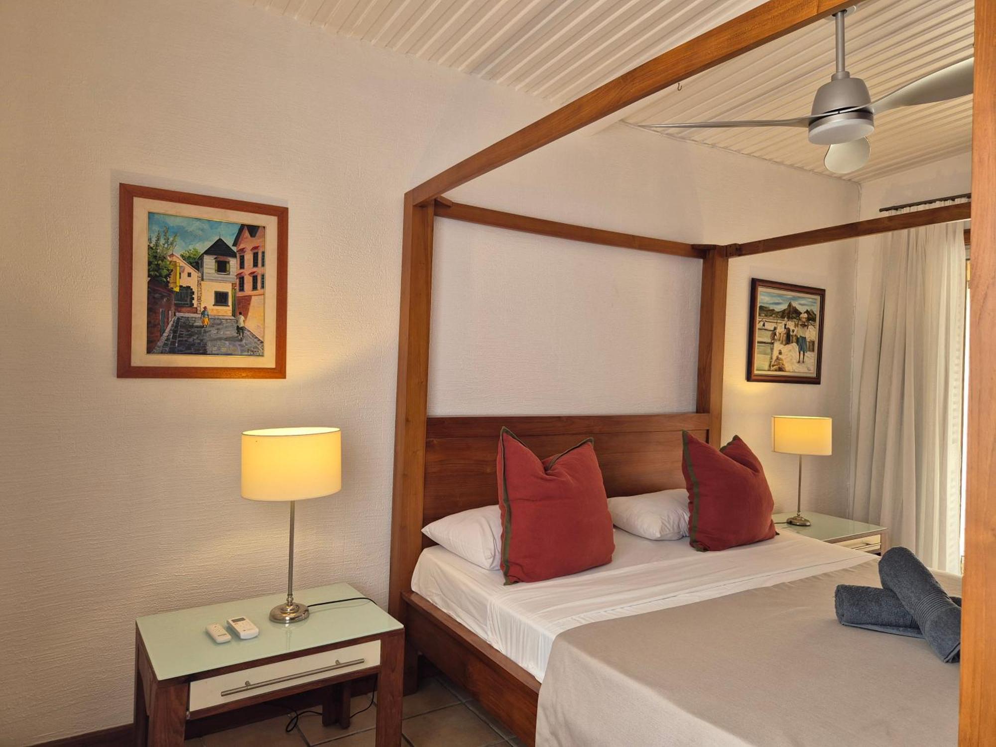 Shanti Ghar Guest House Tamarin Exterior photo