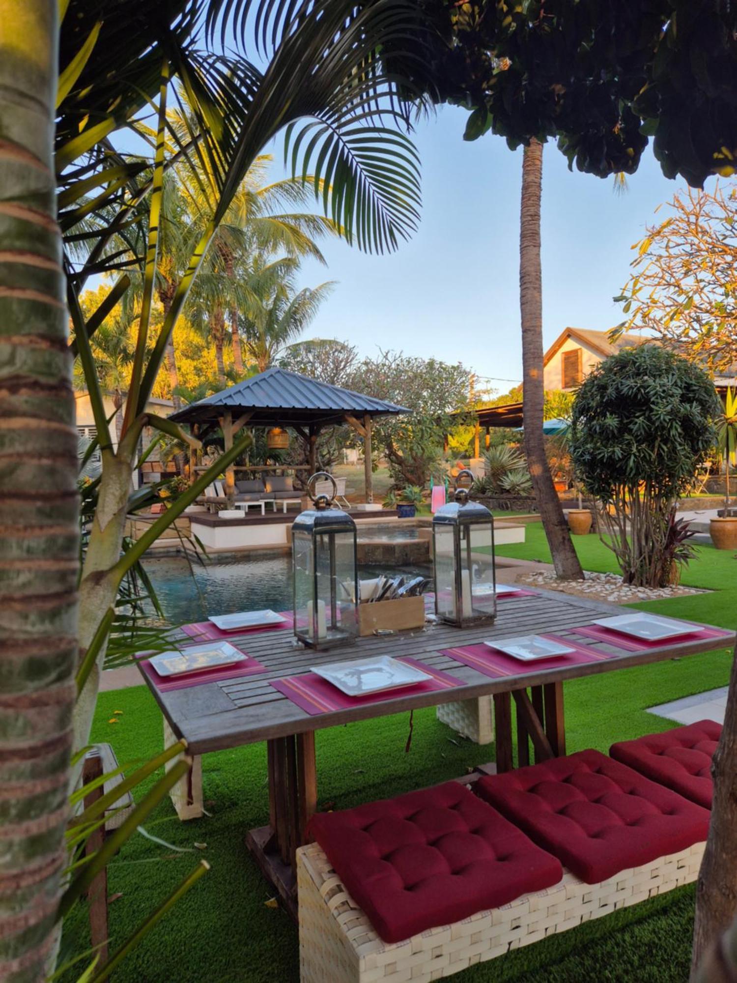 Shanti Ghar Guest House Tamarin Exterior photo
